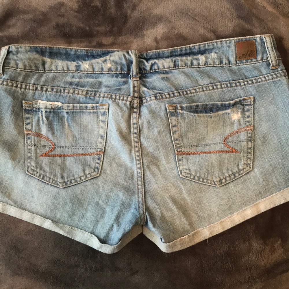 Jean Shorts - Picture 3 of 3